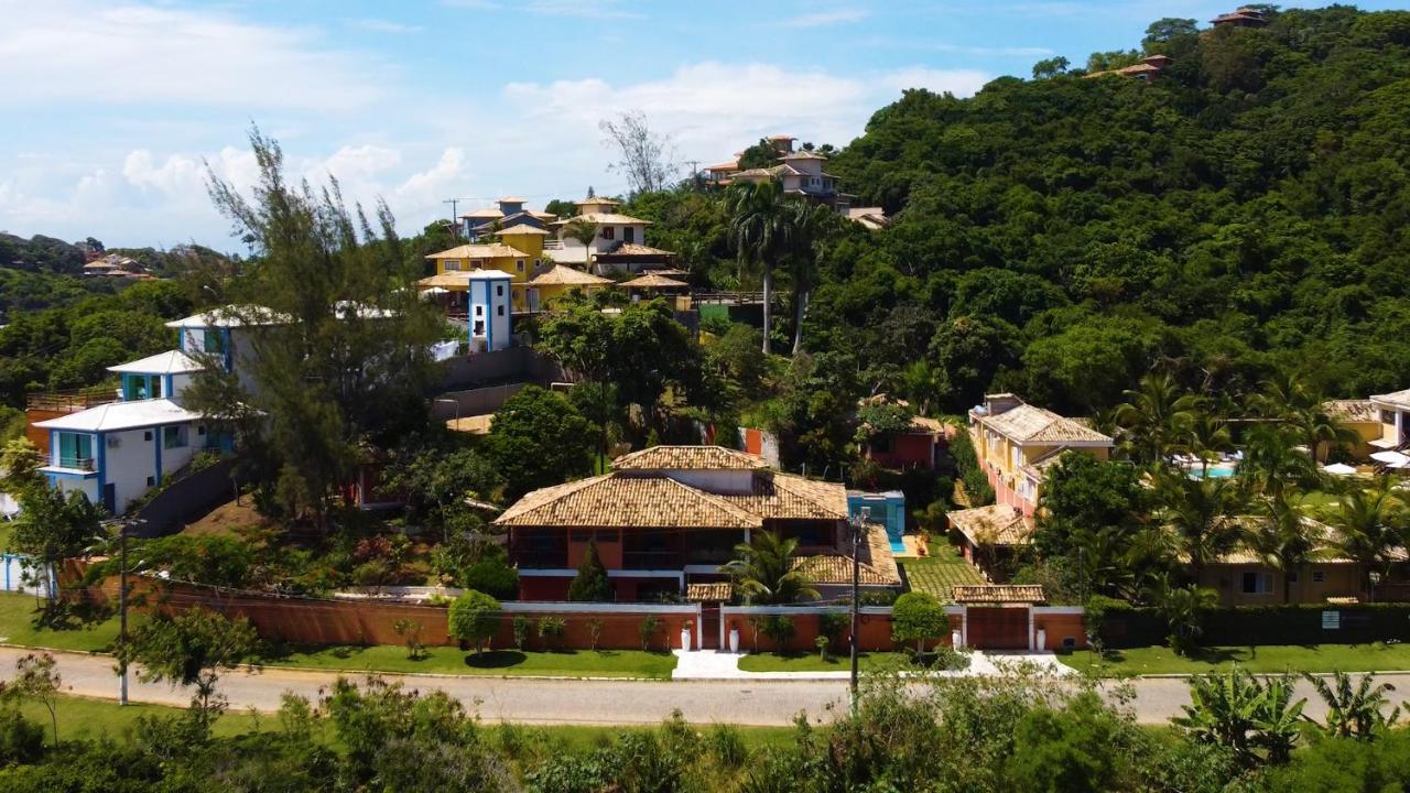Belíssima Casa com extensa área externa - piscina, sauna, churrasqueira e campo de futebol - com 5 suítes e a 500 metros da Rua das Pedras Búzios Exterior foto