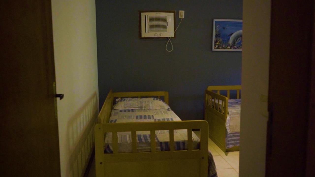 Belíssima Casa com extensa área externa - piscina, sauna, churrasqueira e campo de futebol - com 5 suítes e a 500 metros da Rua das Pedras Búzios Exterior foto