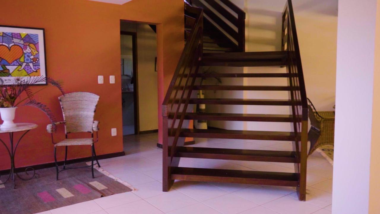 Belíssima Casa com extensa área externa - piscina, sauna, churrasqueira e campo de futebol - com 5 suítes e a 500 metros da Rua das Pedras Búzios Exterior foto